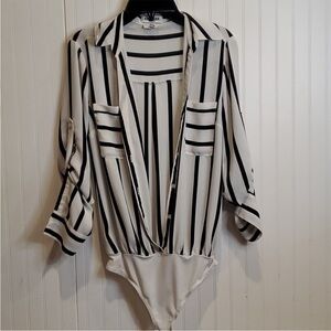 Express Portofino Button Up Bodysuit - XS